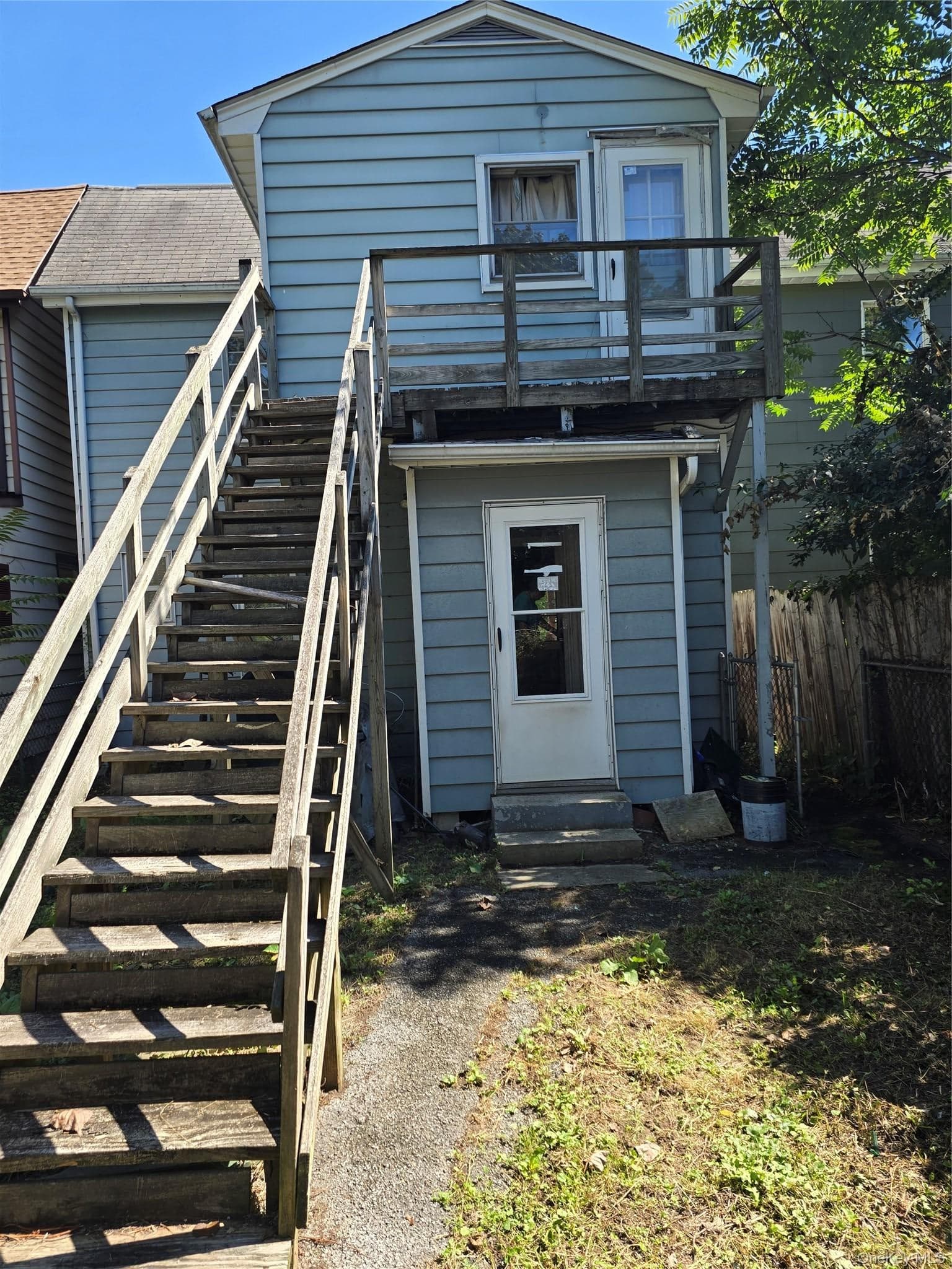 38 Valley Avenue thumbnail 3