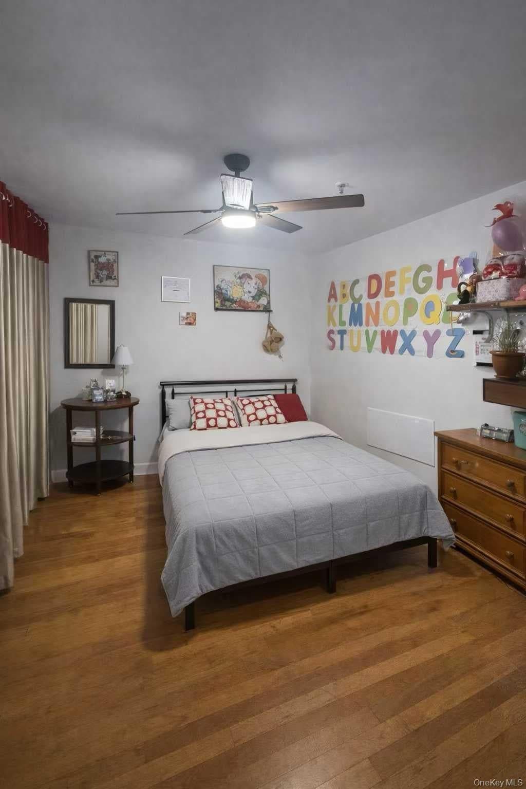 3733 107th Street Unit: 4A thumbnail 4