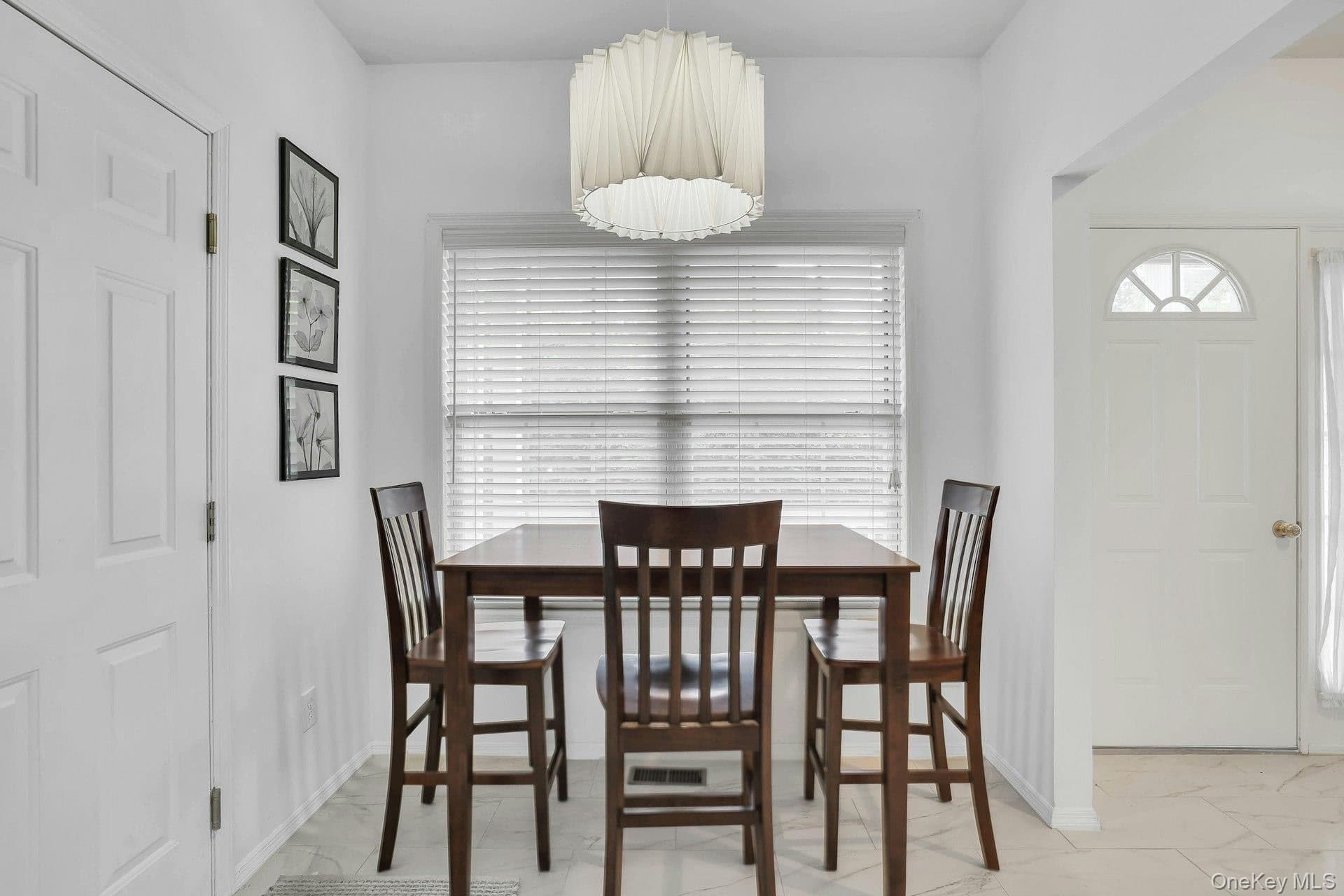 107 Deer Valley Drive thumbnail 24