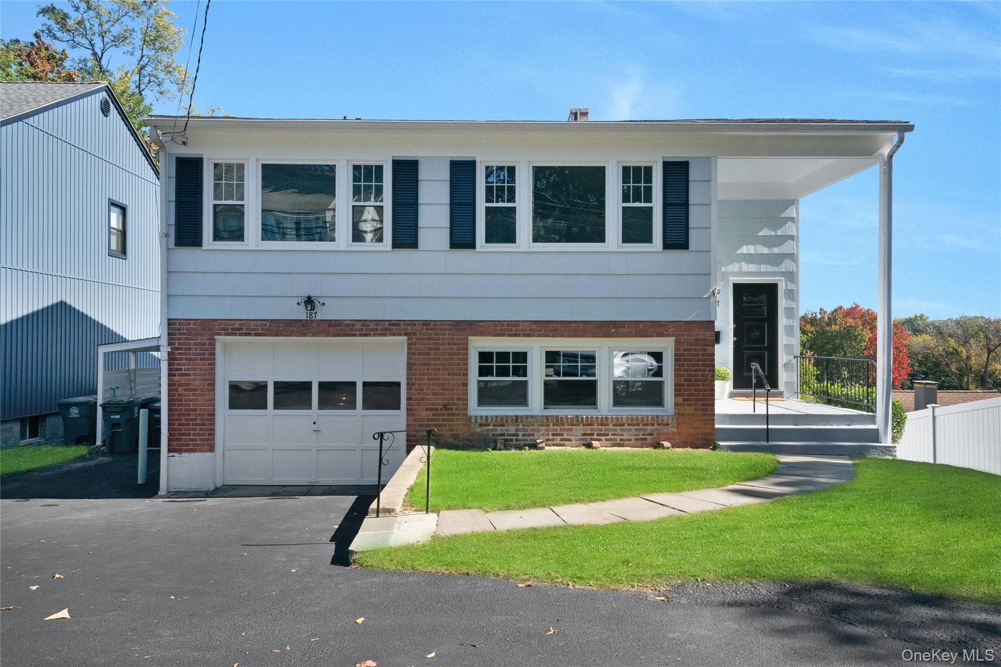 187 Old Mamaroneck Road thumbnail 2