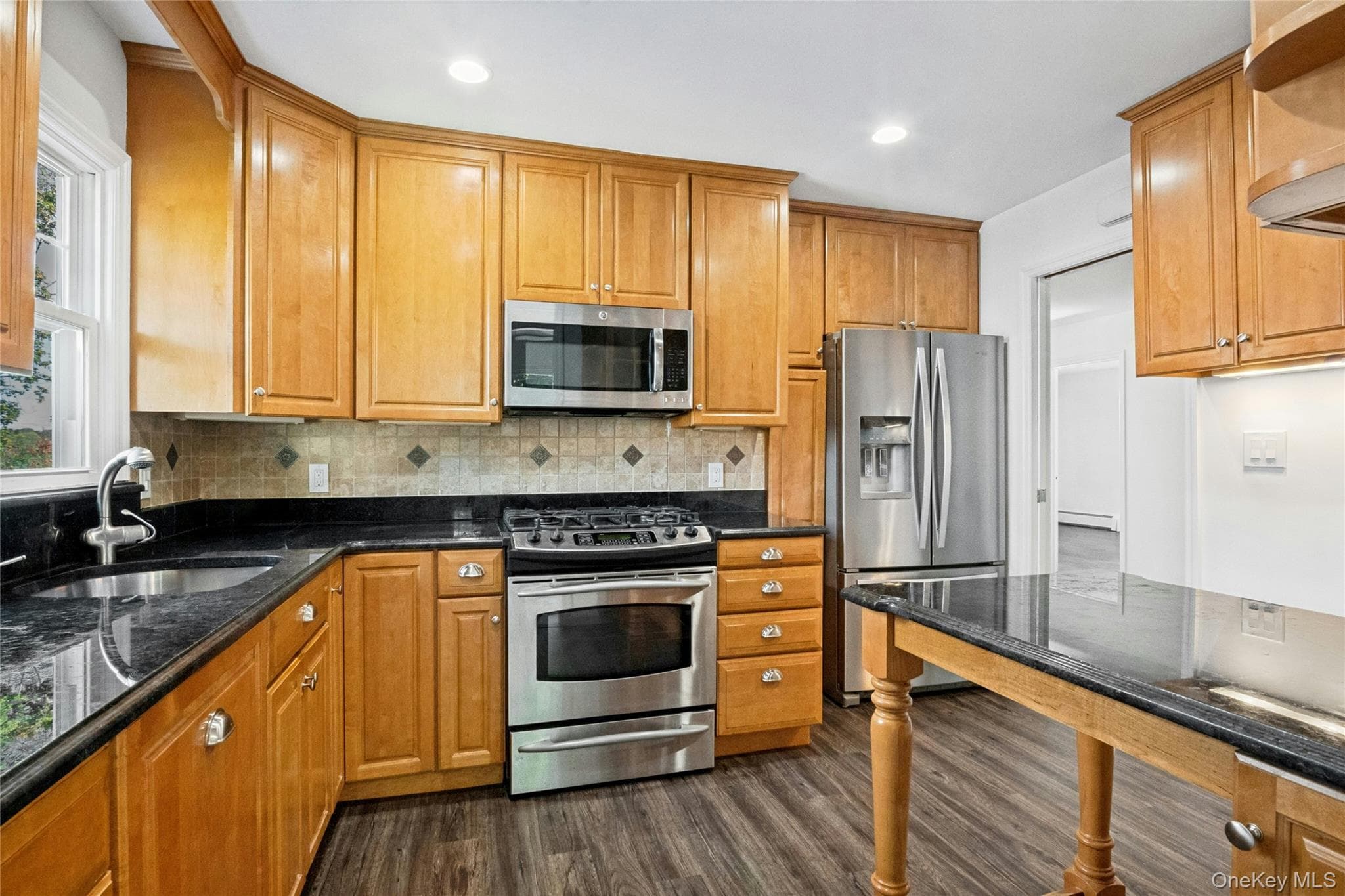187 Old Mamaroneck Road thumbnail 13