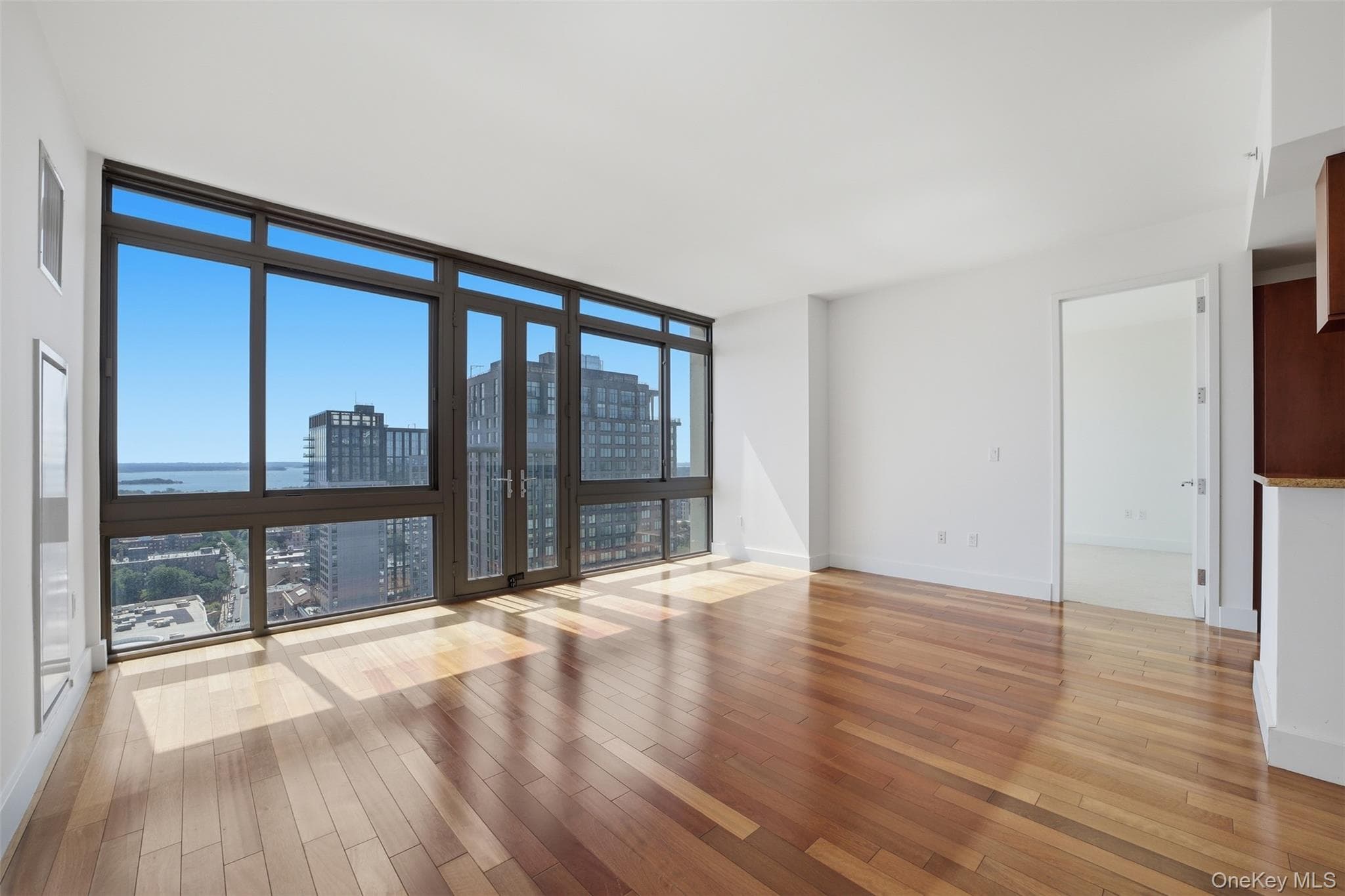 175 Huguenot Street Unit: 2602 thumbnail 4