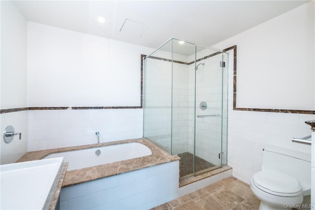 175 Huguenot Street Unit: 2602 thumbnail 16