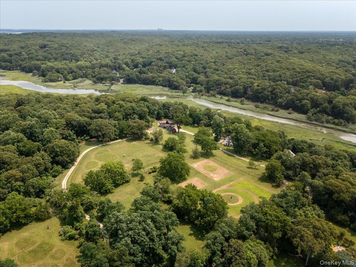38 Landing Meadow Road thumbnail 31