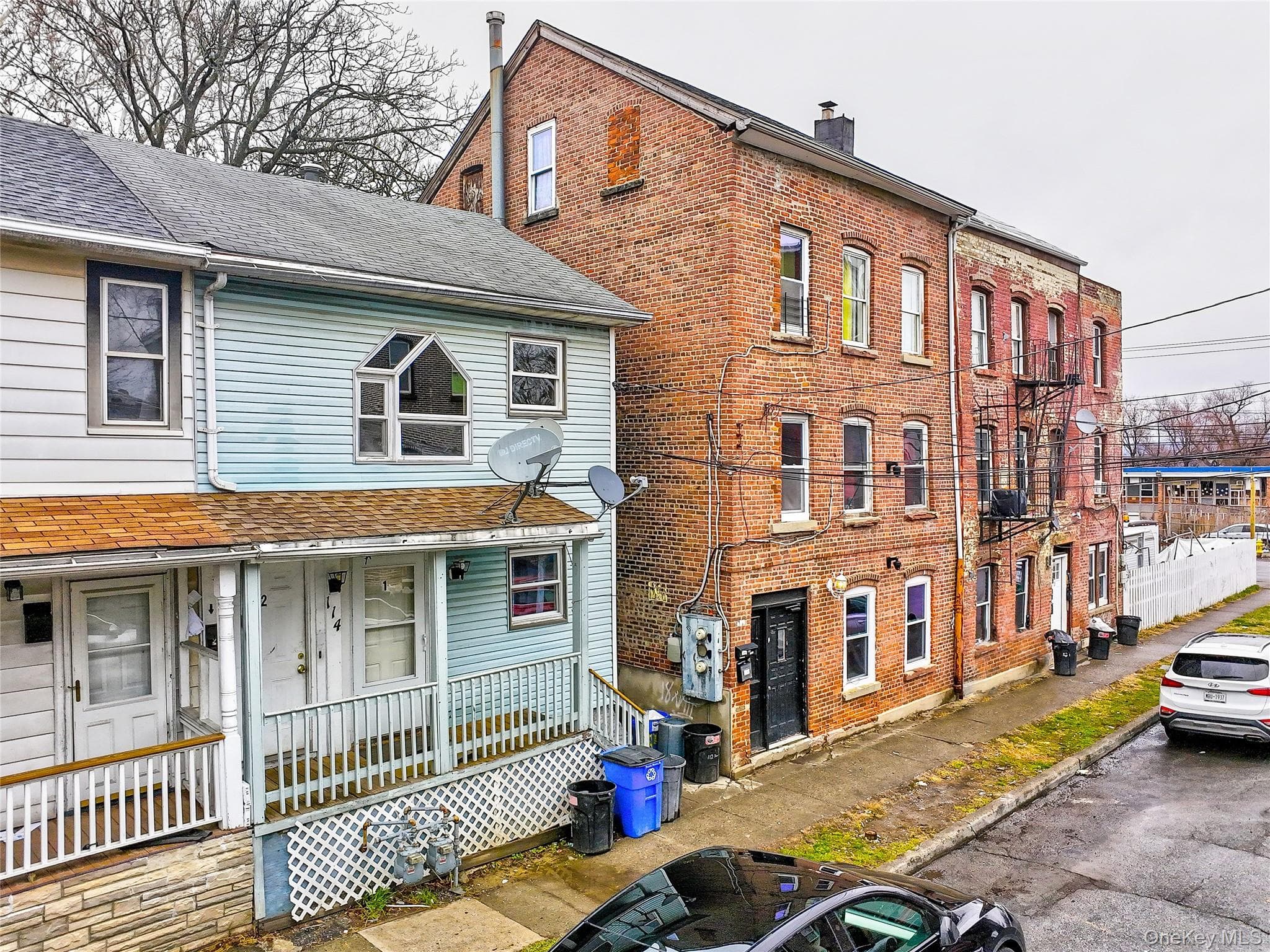 112 W Parmenter Street thumbnail 2