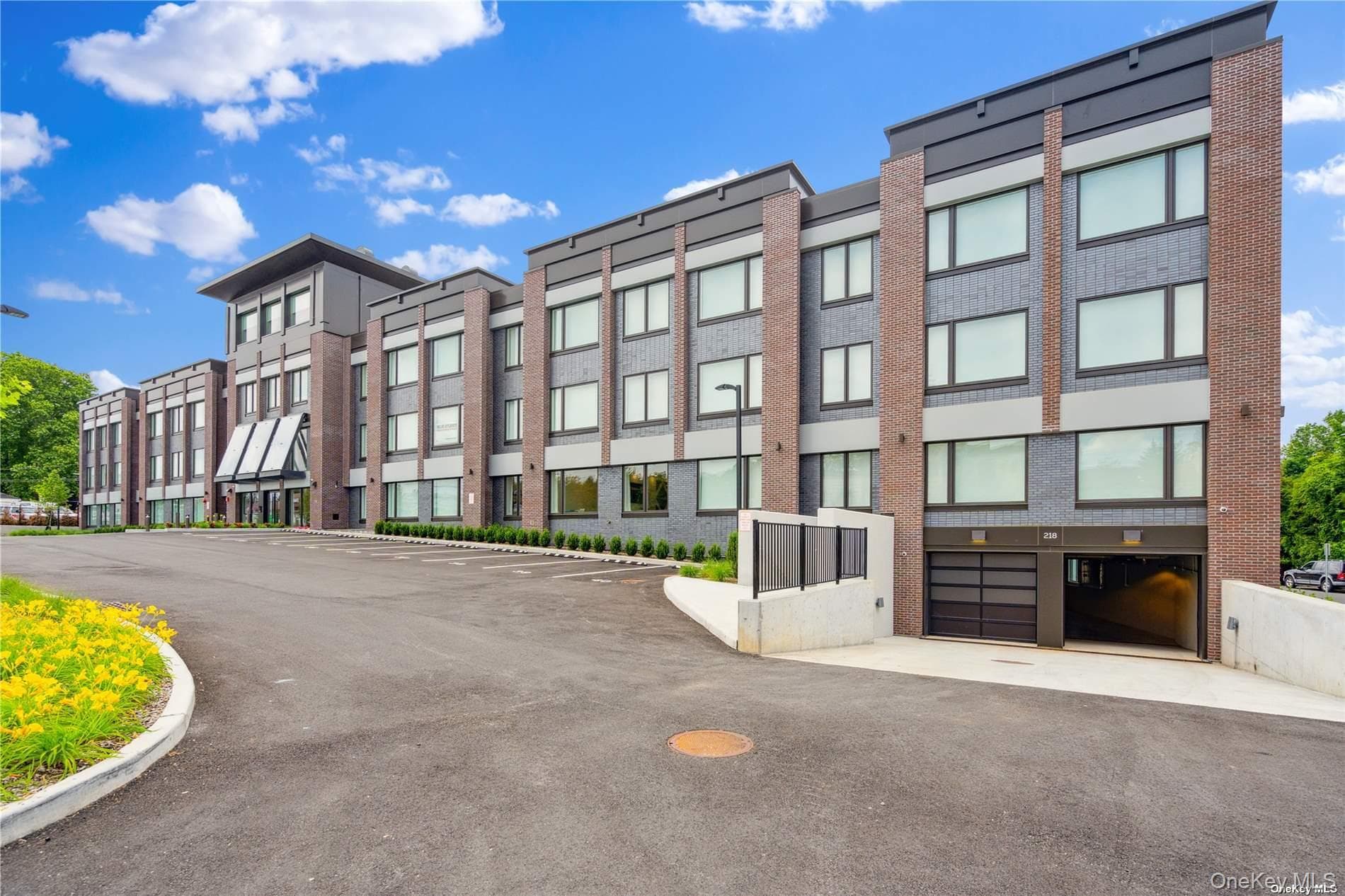 218 Middle Neck Road Unit: 102 thumbnail 35