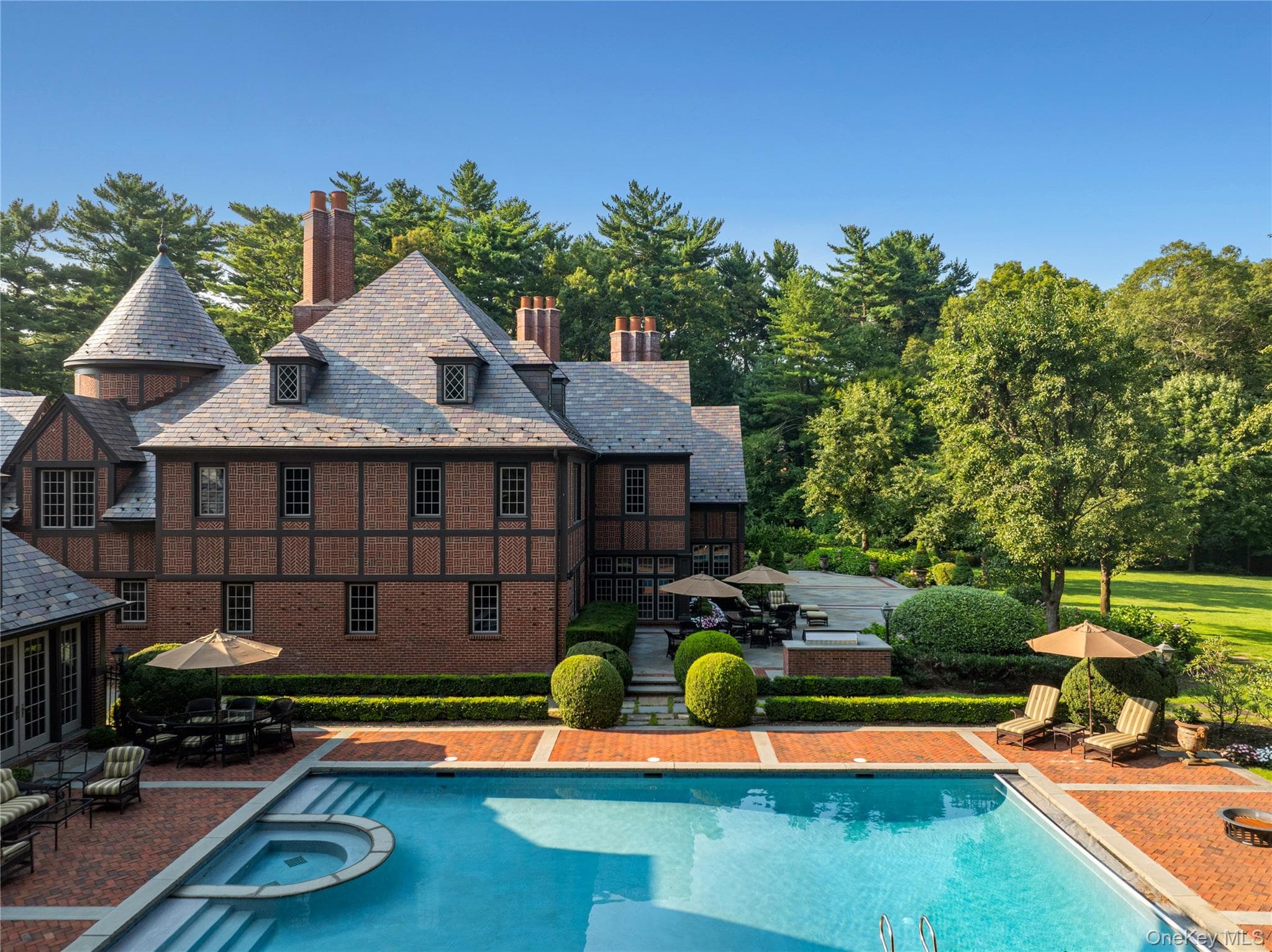 39 Chestnut Hill Drive thumbnail 6