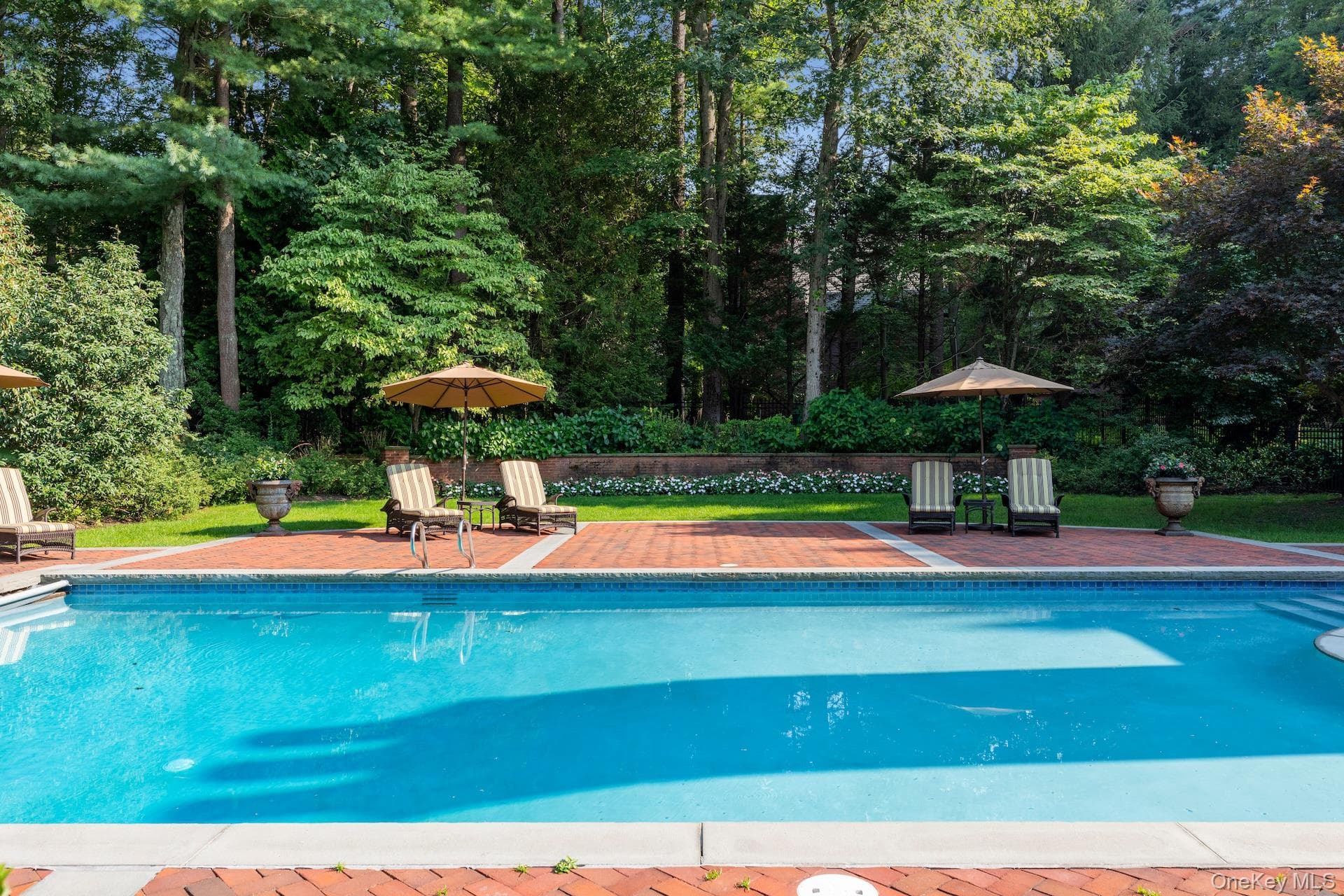 39 Chestnut Hill Drive thumbnail 40