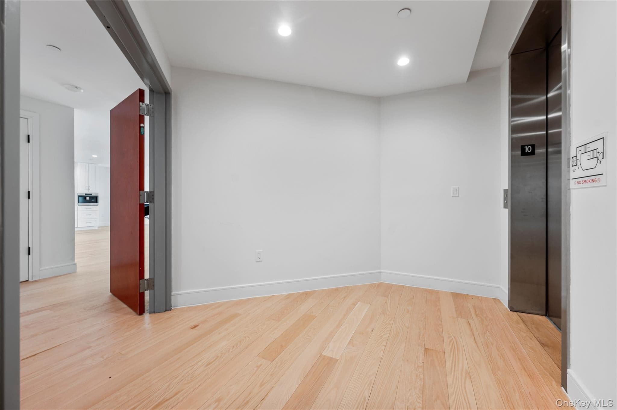 50 W Broadway Unit: 1001 thumbnail 7