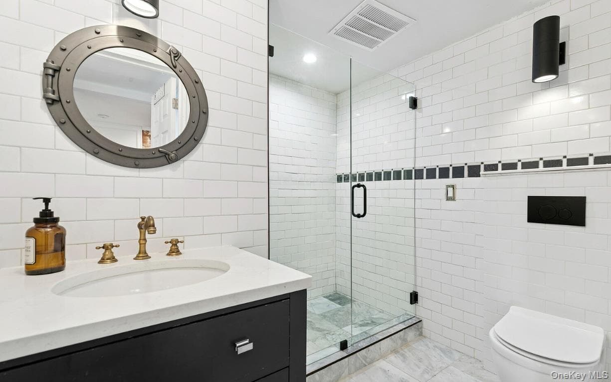 308 Clifton Place thumbnail 23