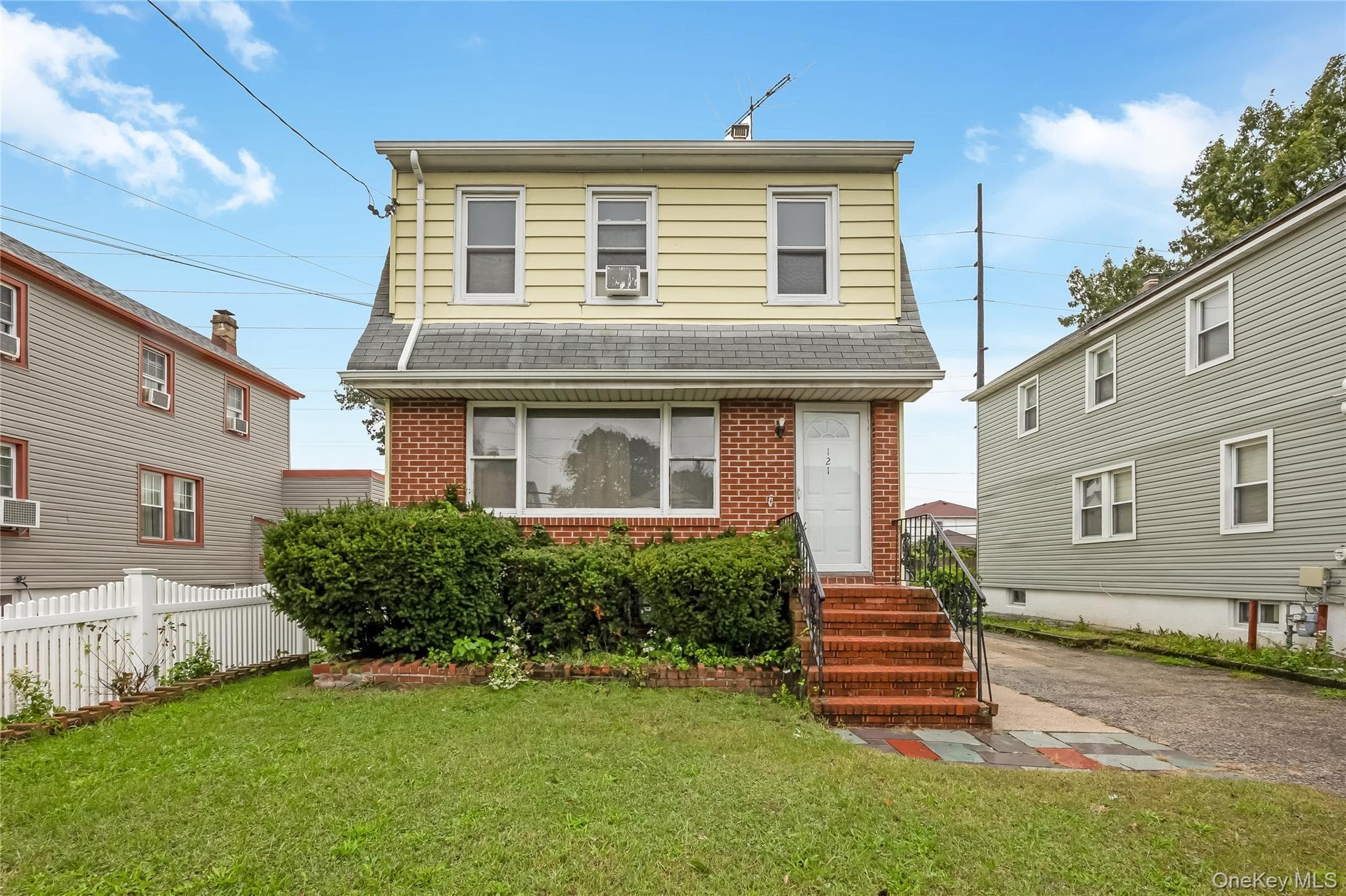 121 Cochran Place thumbnail 3
