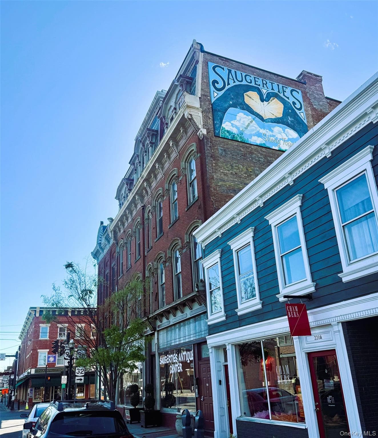 220 Main Street thumbnail 5