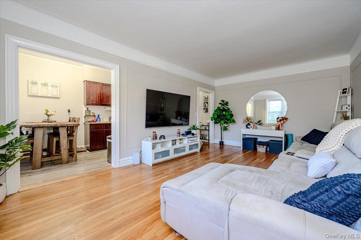 19 William Street Unit: 1F, Mount Vernon