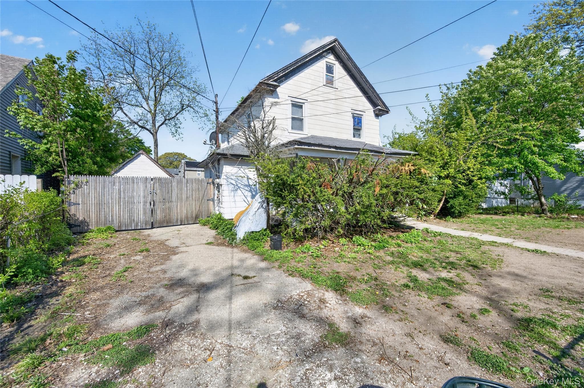 95 Rose Avenue thumbnail 3