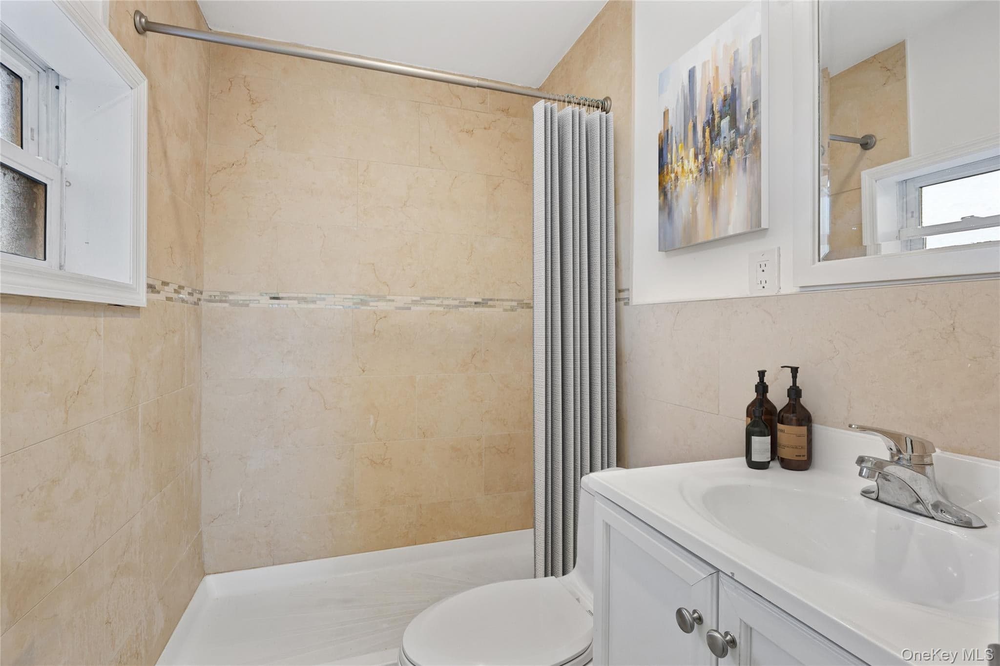 15 E Carl Street thumbnail 6