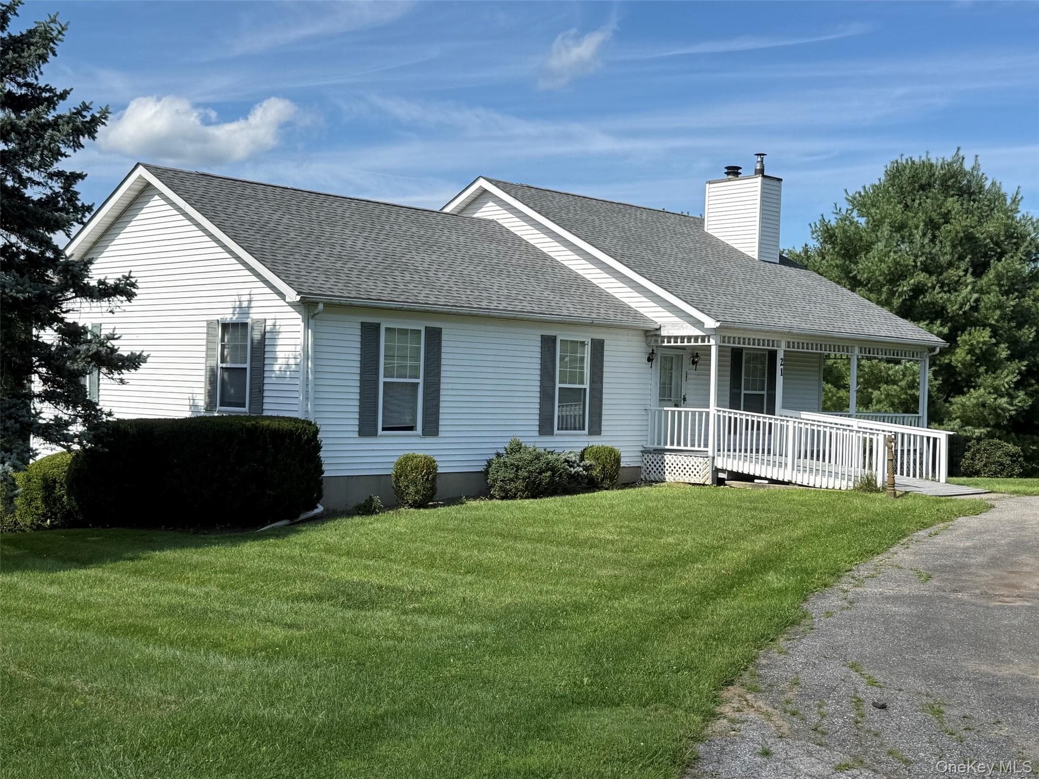 21 Ohandley Drive photo 1