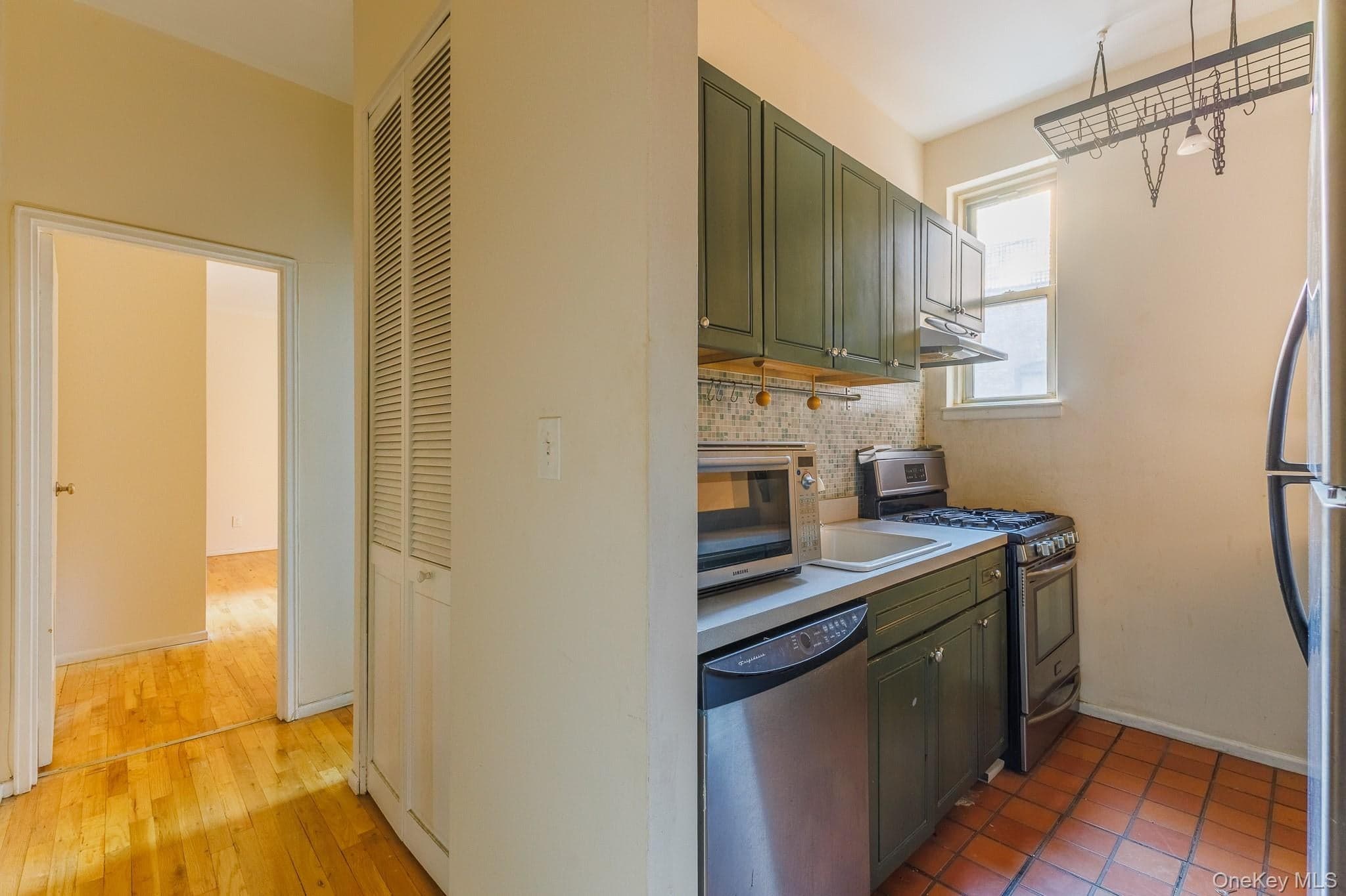 15 E 10th Street Unit: 4A thumbnail 9