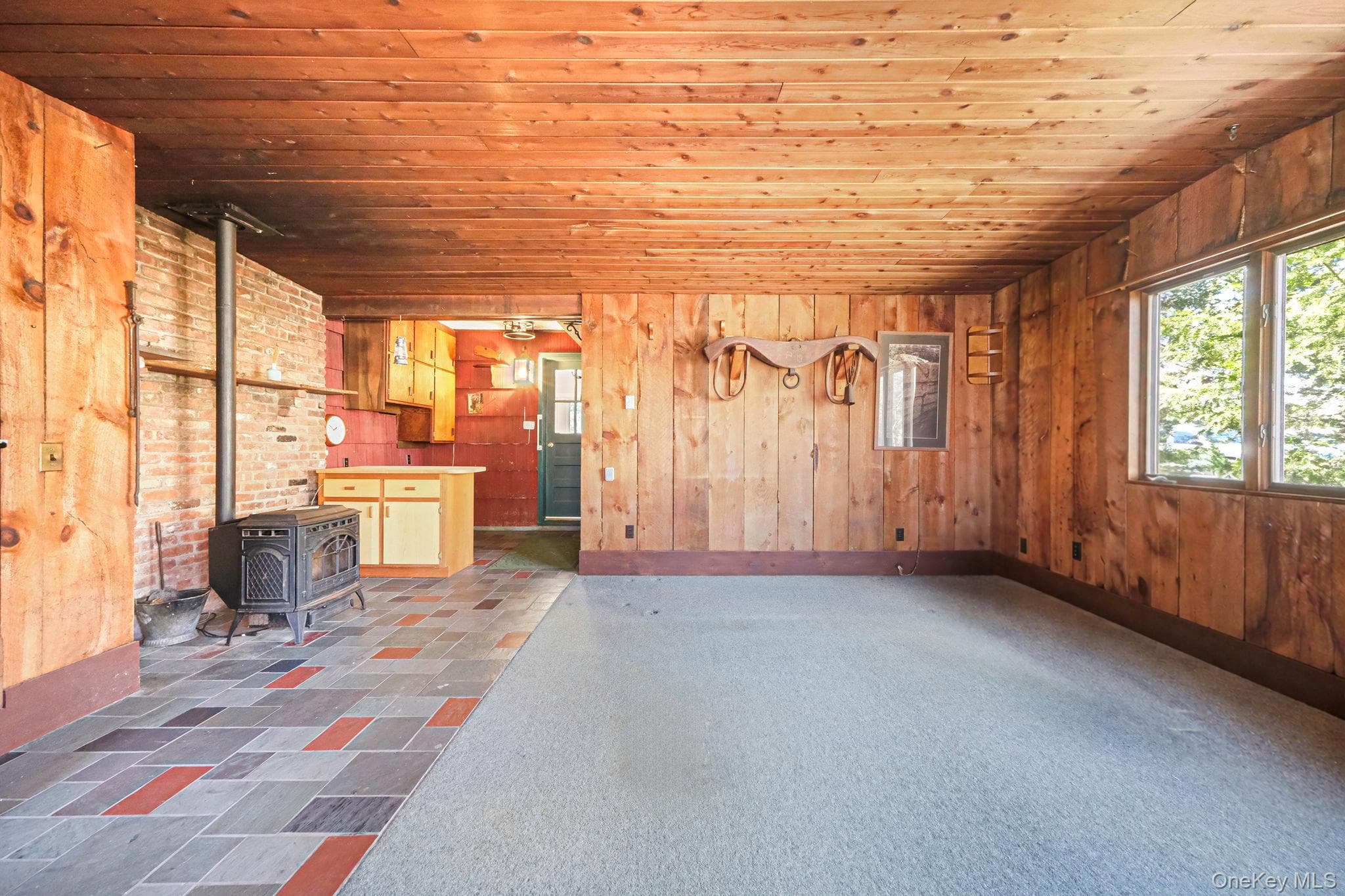 223 Connetquot Road thumbnail 33