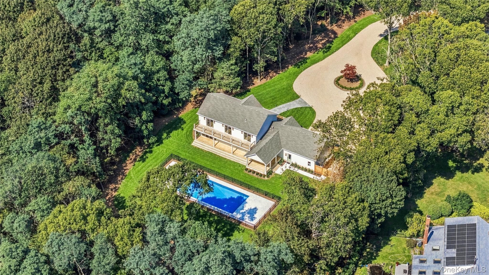 795 Bayview Avenue thumbnail 13