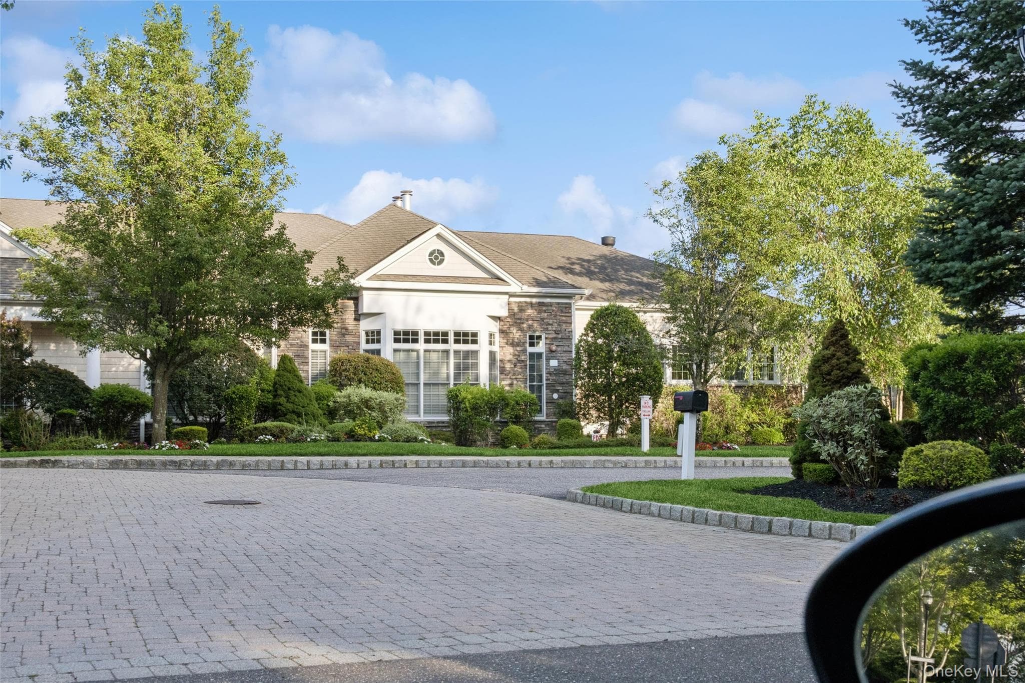 228 Sonata Court thumbnail 28