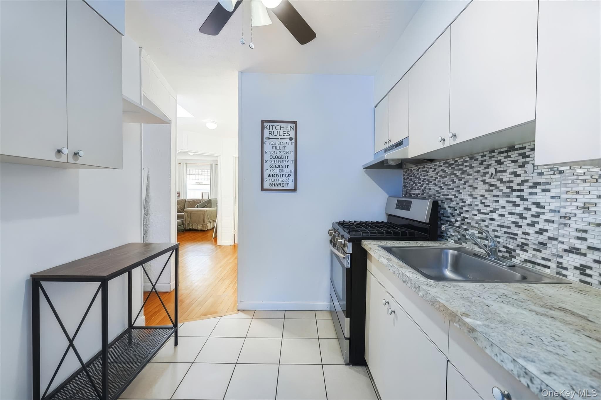 3231 71 Street thumbnail 17