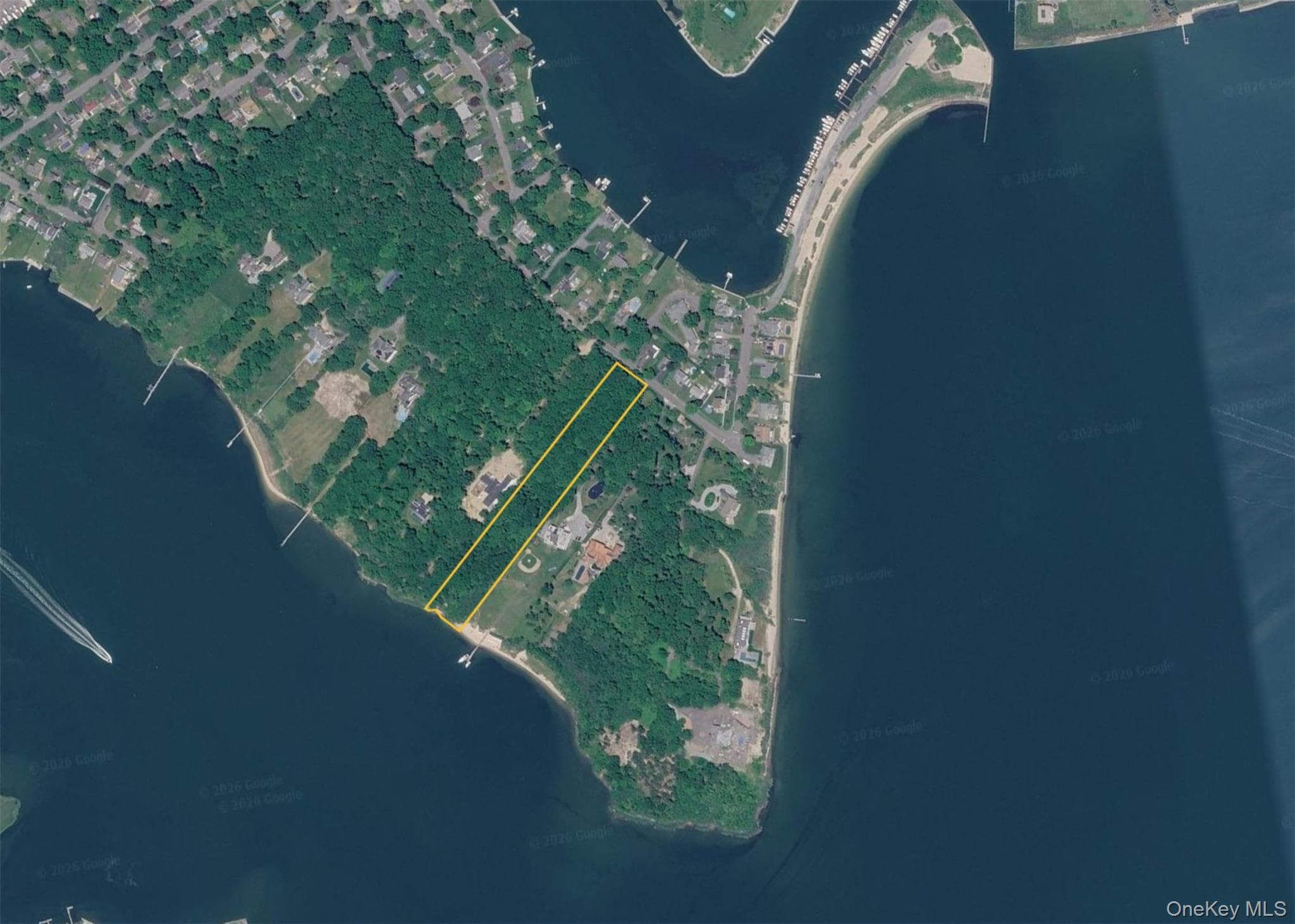 38 Old Neck Road, Center Moriches