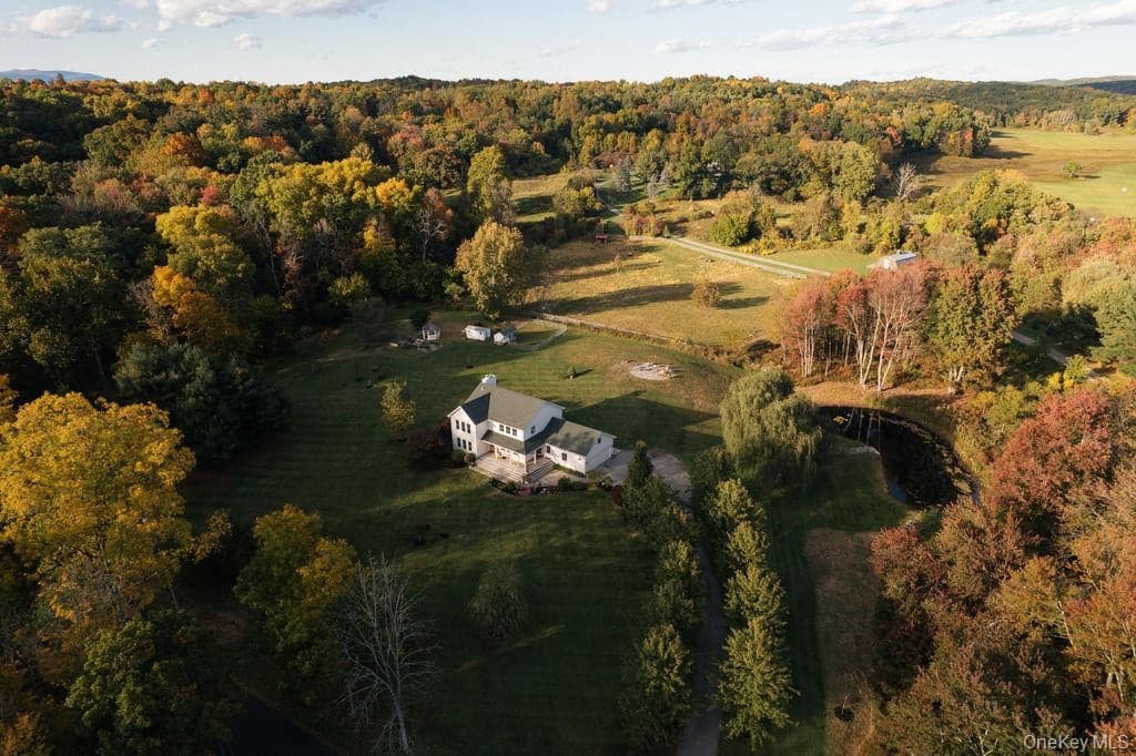 325 Cedar Heights Road thumbnail 27