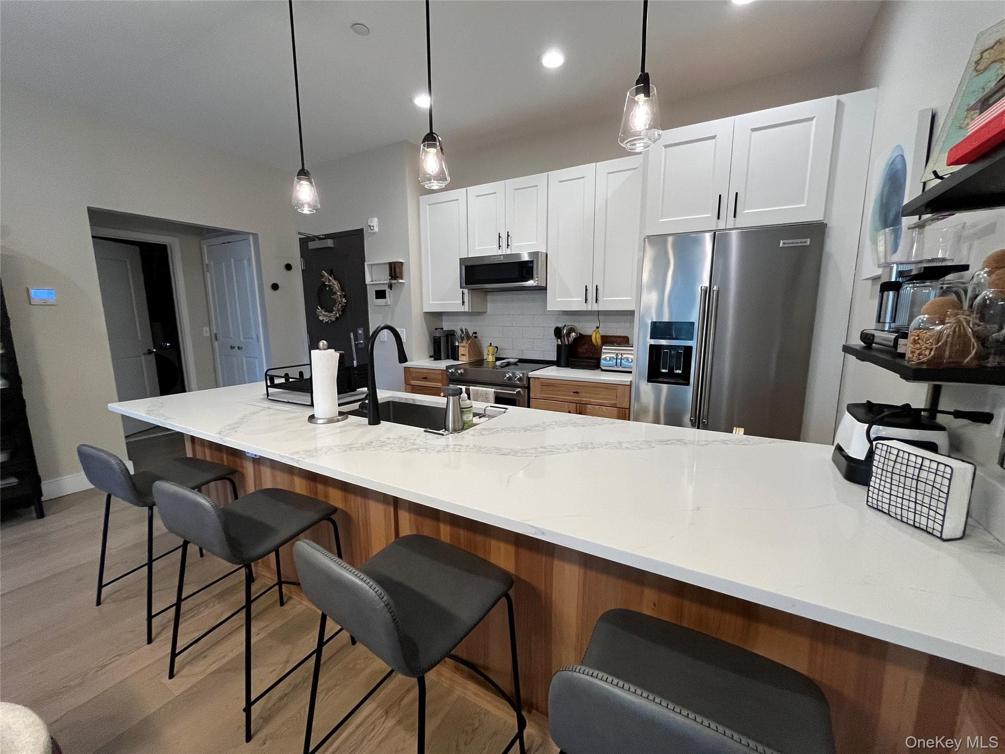 30 Beekman Street Unit: 213 thumbnail 3