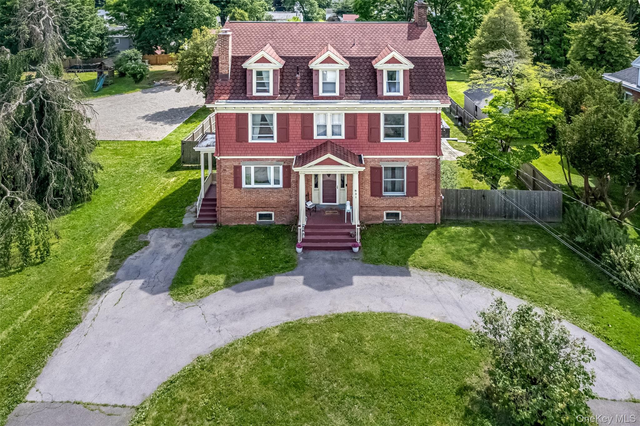 831 Wolcott Avenue thumbnail 30