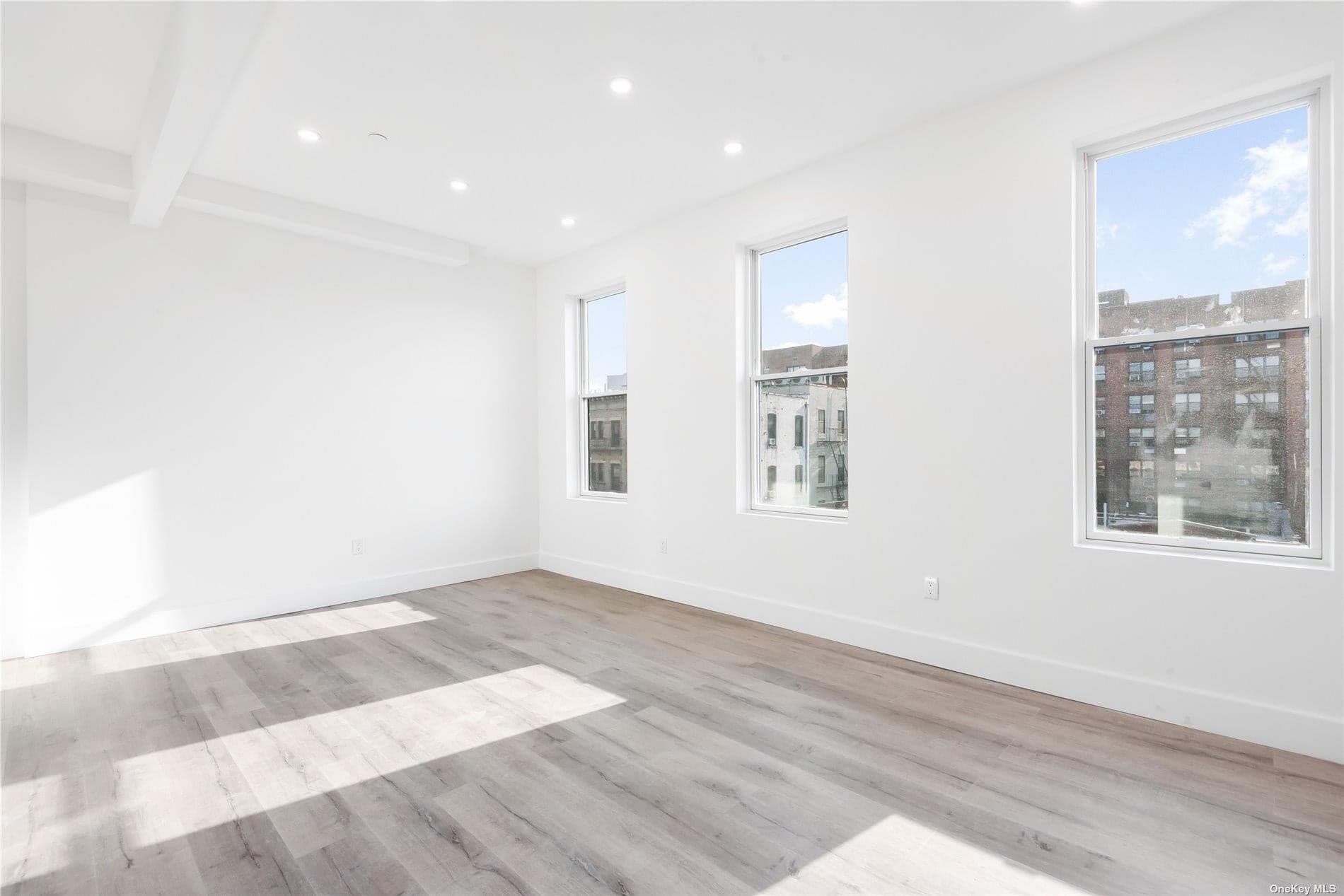 1207 Rogers Avenue thumbnail 23