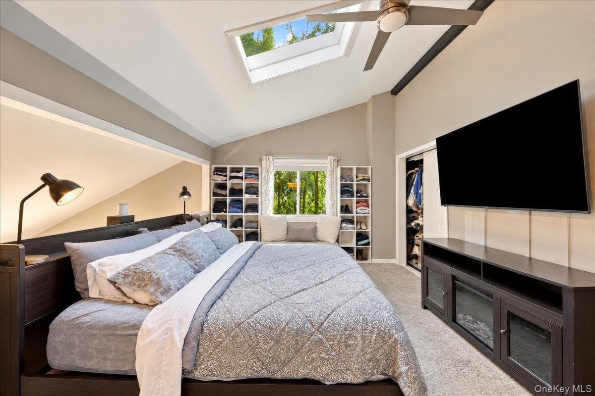 17 Lakelands Avenue thumbnail 5
