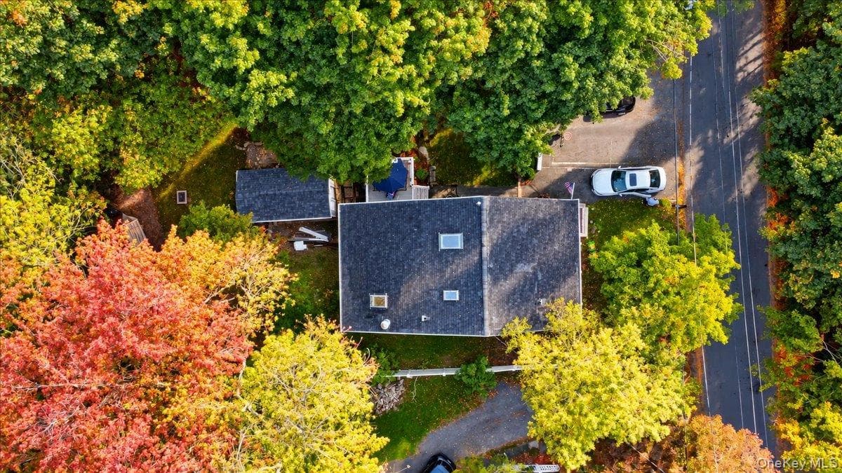 17 Lakelands Avenue thumbnail 35
