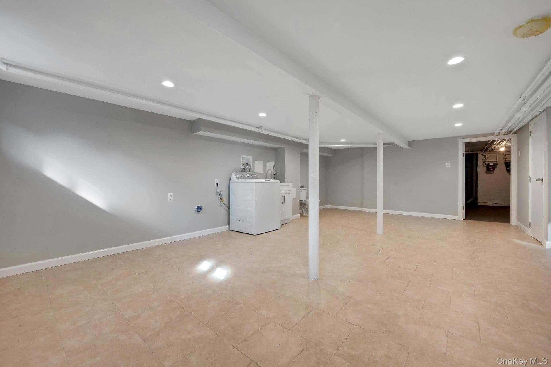 1312 Waring Avenue thumbnail 44