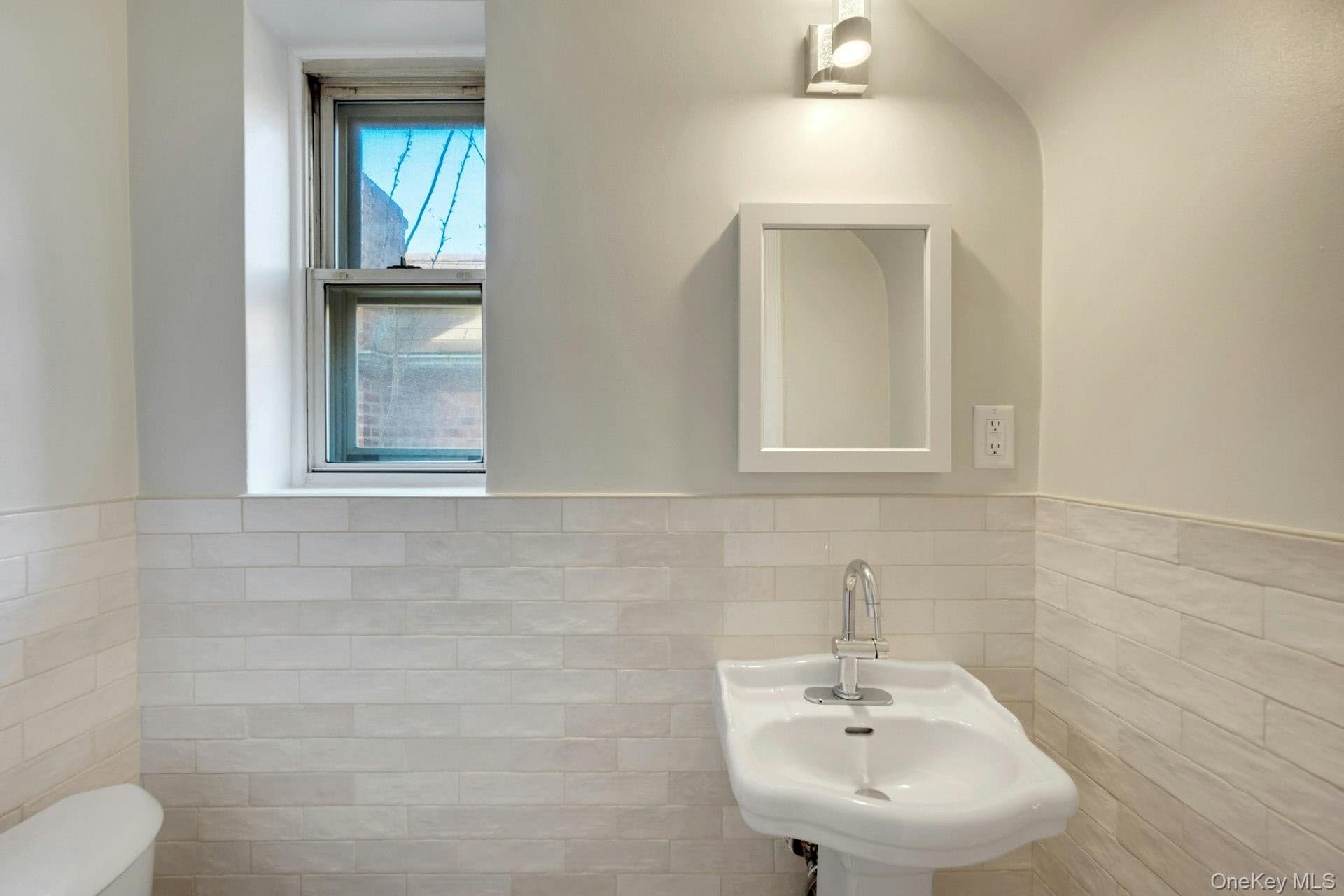 1312 Waring Avenue thumbnail 13