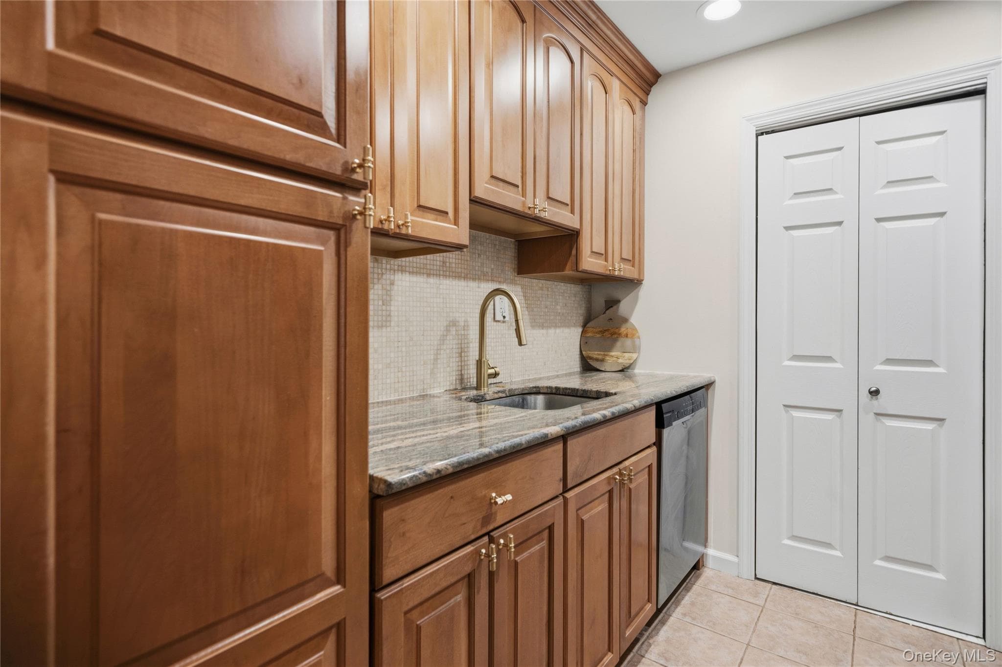 36 Richmond Boulevard Unit: 4A thumbnail 12