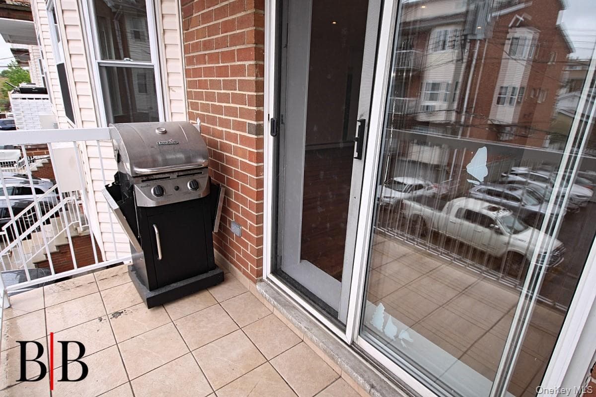 18 Cove Lane Unit: 7G thumbnail 2