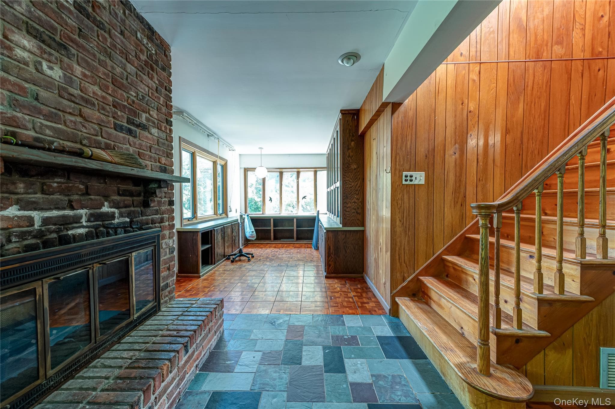 54 Greenhills Road thumbnail 11