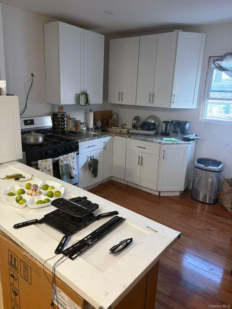 9508 Linden Boulevard thumbnail 6