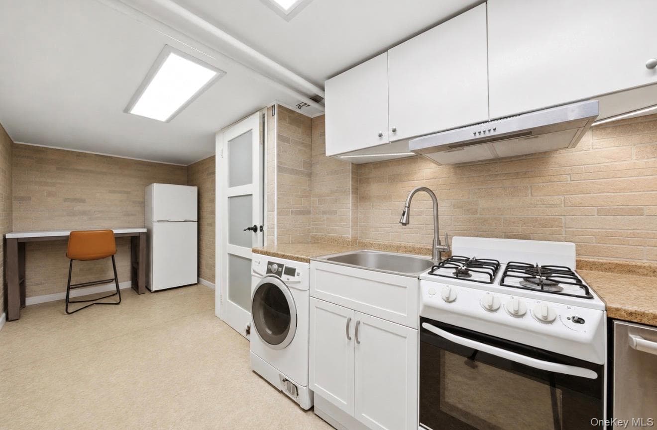 253 Newkirk Avenue thumbnail 10