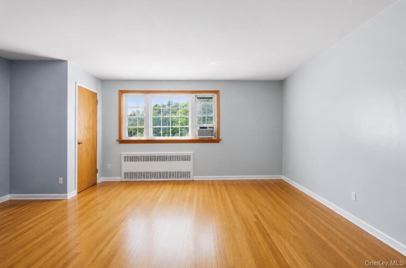 253 Newkirk Avenue thumbnail 4