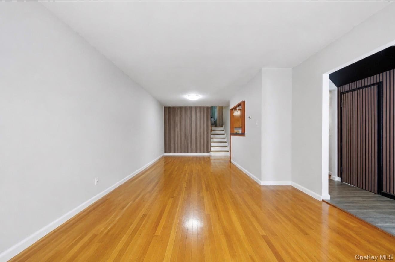 253 Newkirk Avenue thumbnail 3