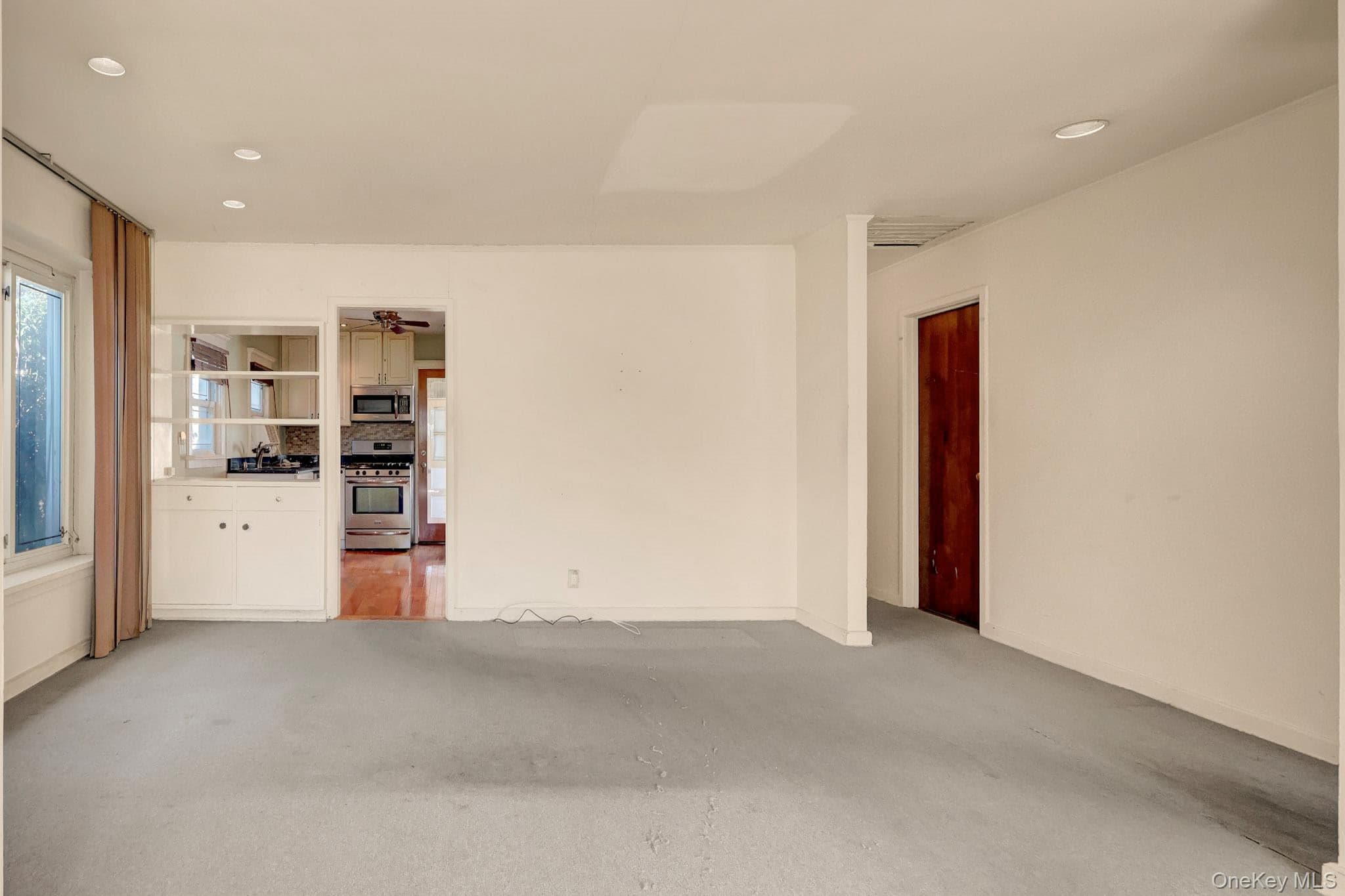 116 Belmont Avenue thumbnail 4