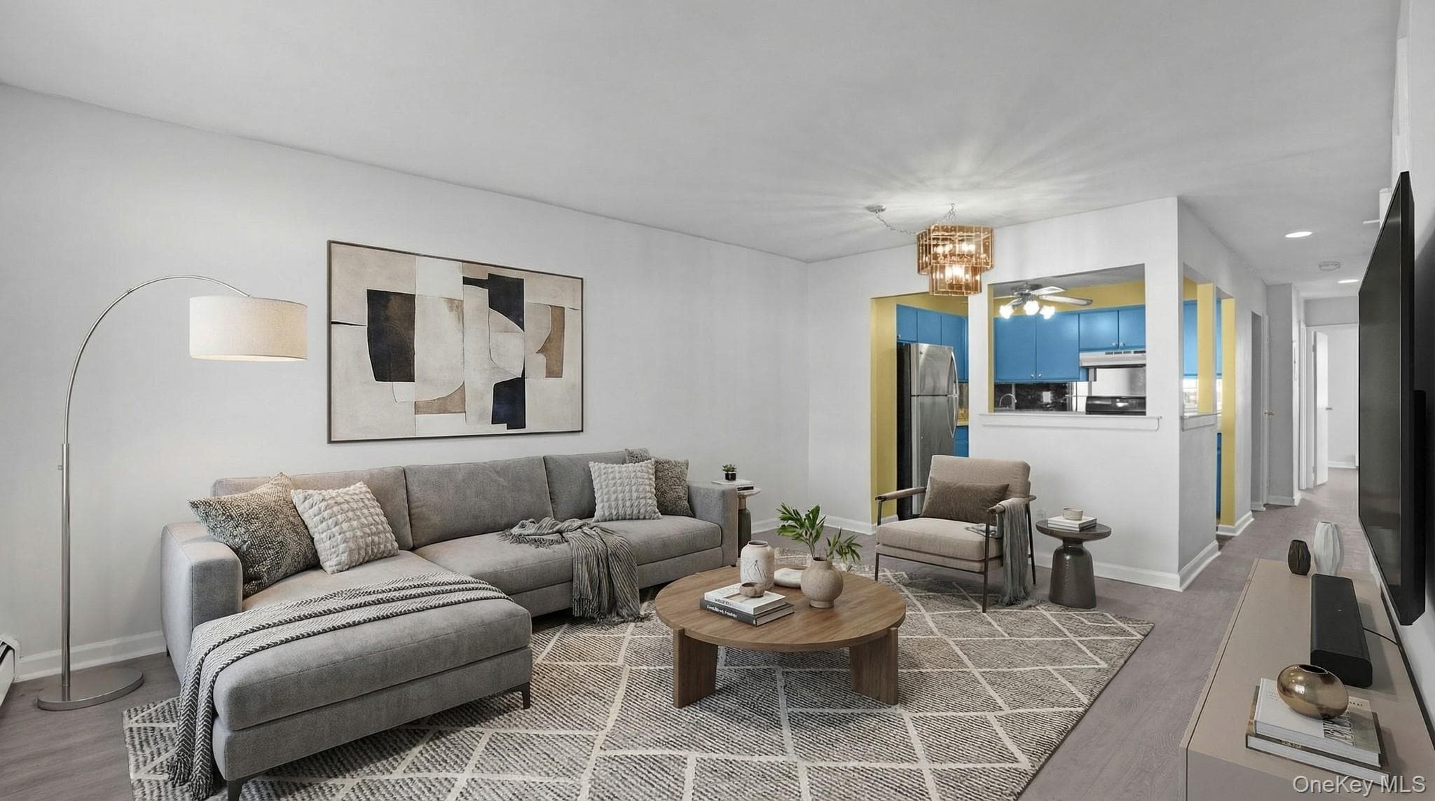 1364 E 92nd Street Unit: 101 thumbnail 3