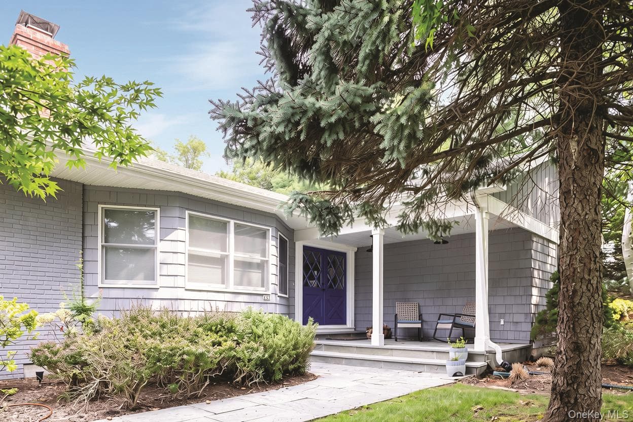 225 Lakeside Drive thumbnail 3