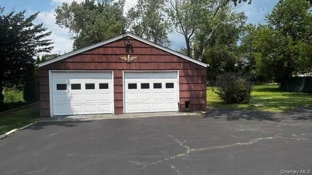 59 Farmers Avenue thumbnail 2