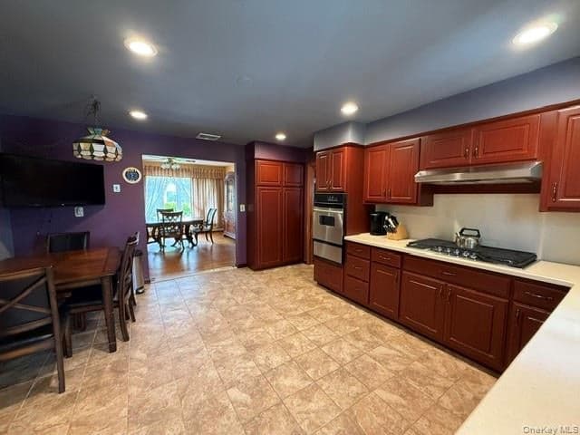 59 Farmers Avenue thumbnail 5