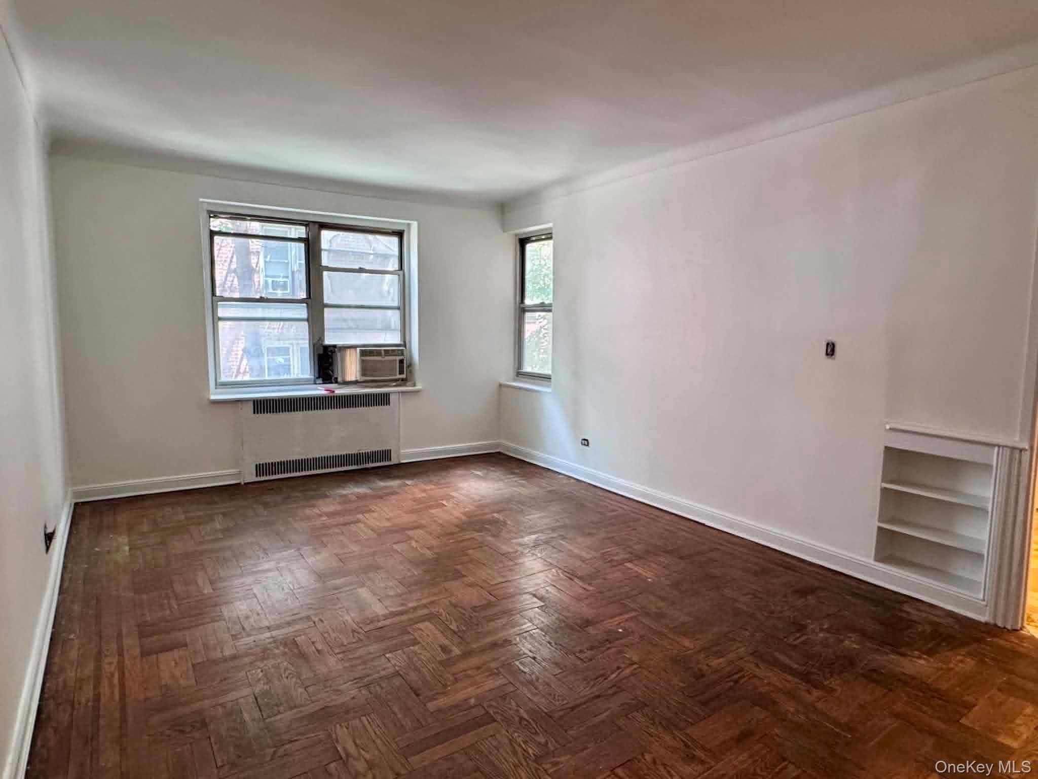 143-07 Sanford Avenue Unit: 3J thumbnail 2