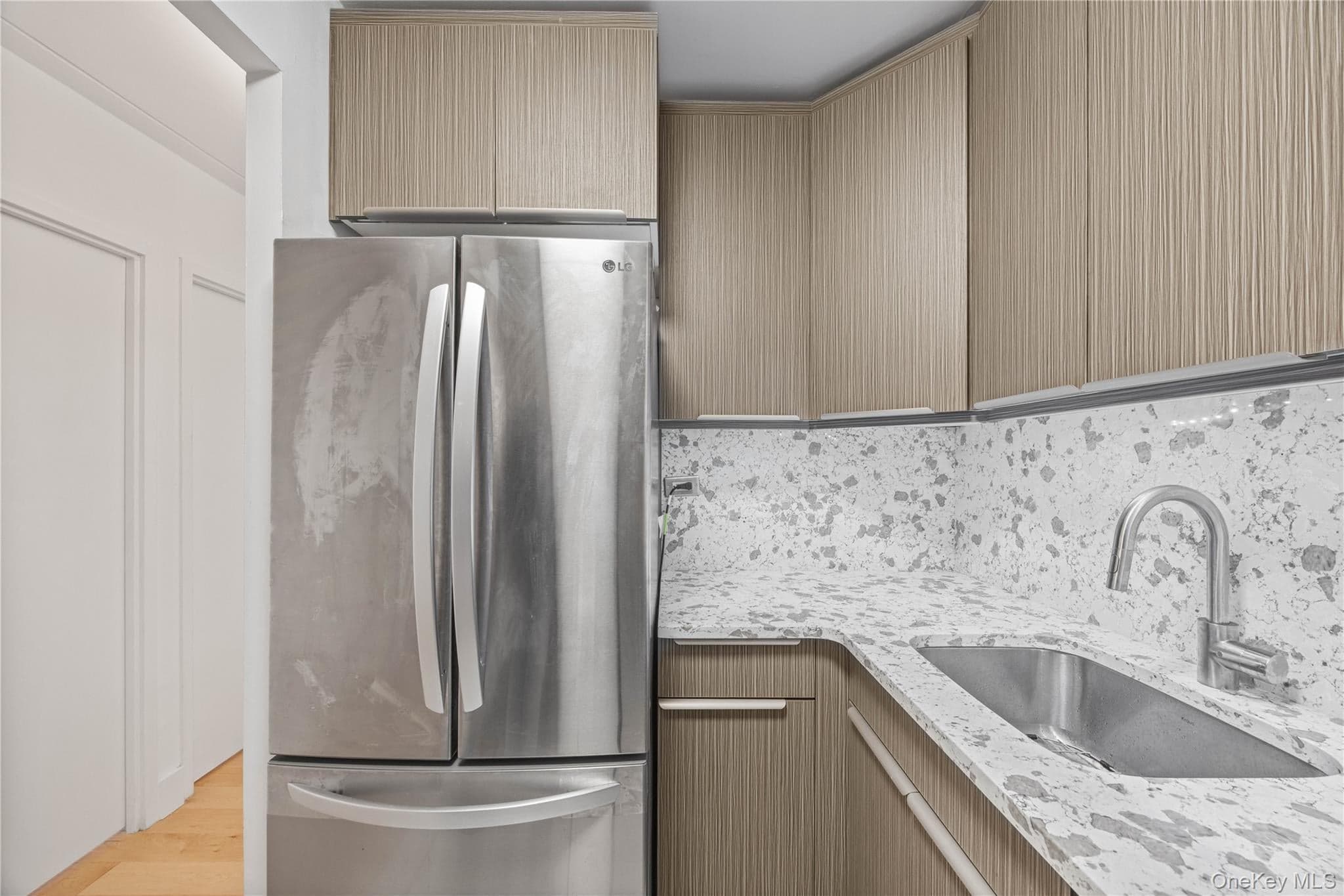 220 Manhattan Avenue Unit: 2N thumbnail 10
