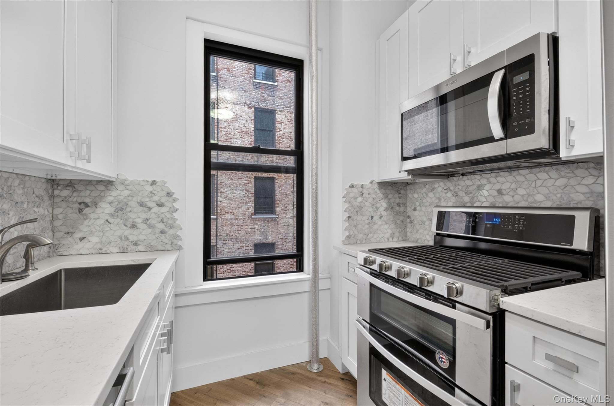 812 Riverside Drive Unit: 42 thumbnail 9