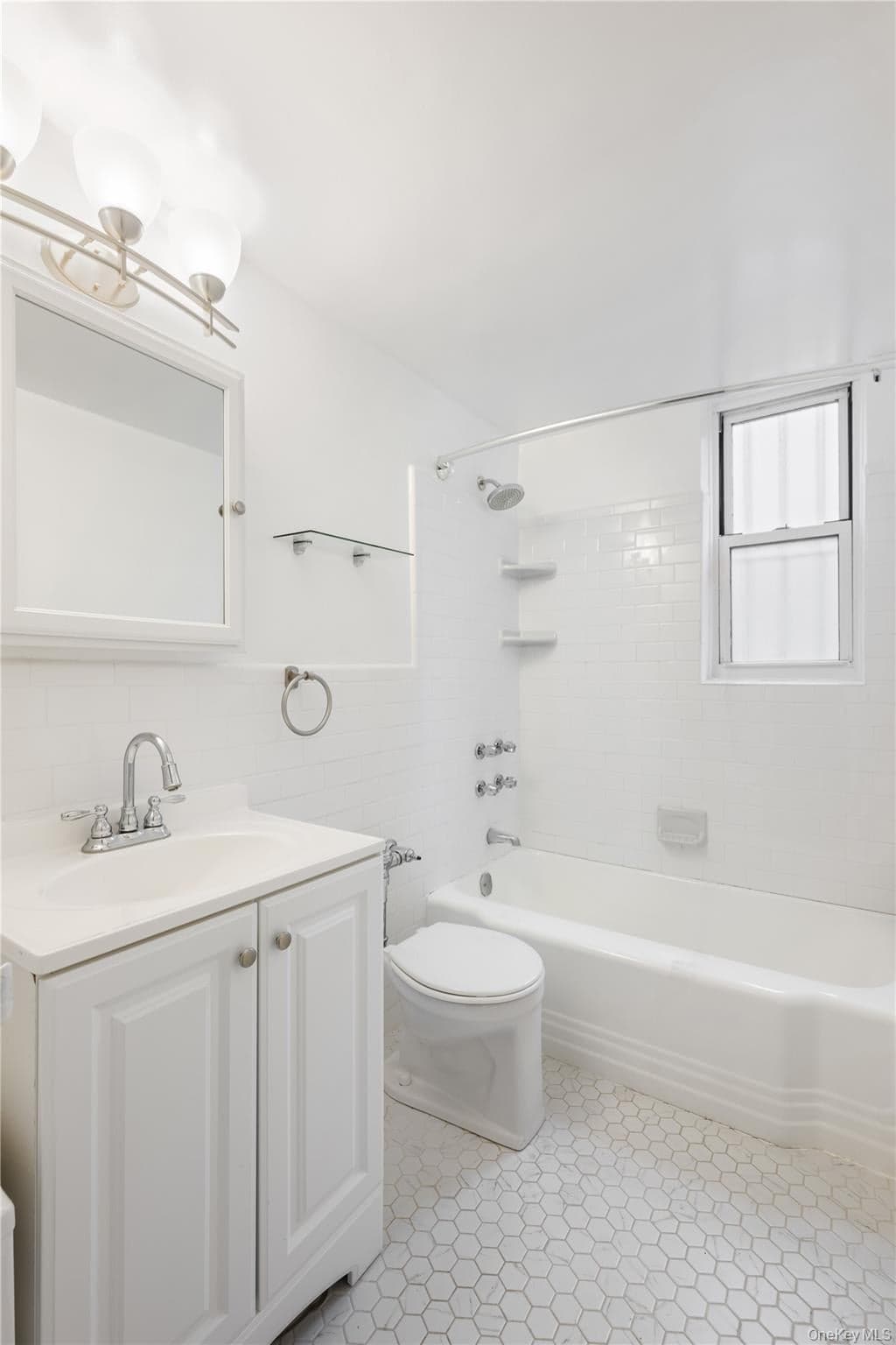 3725 Henry Hudson Parkway Unit: 2H thumbnail 11